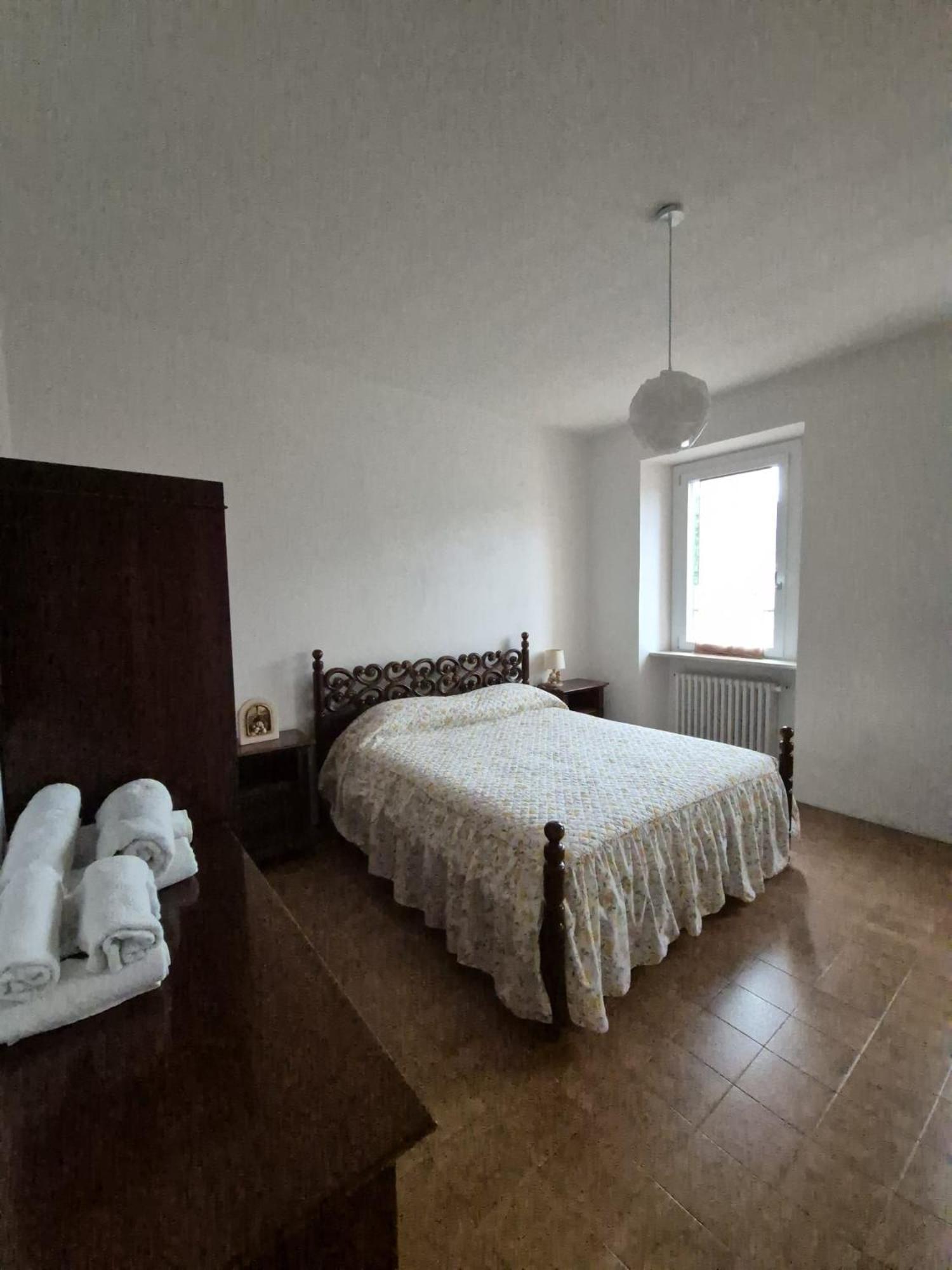 Lago Maggiore, Leggiuno, Ampio Appartamento ภายนอก รูปภาพ